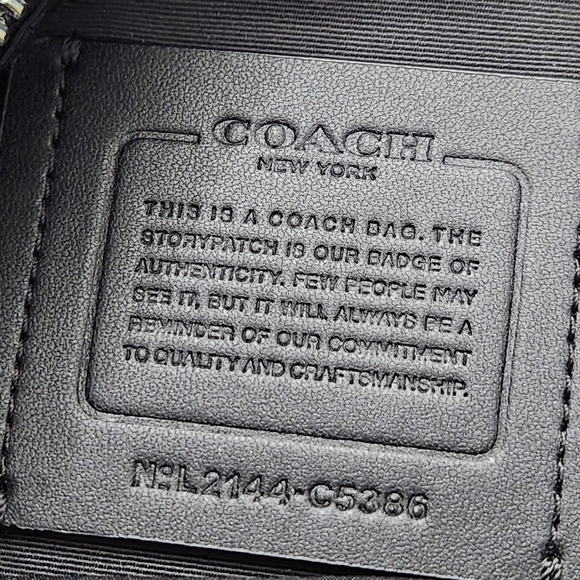 COACH THOMPSON BELT BAG IN SIGNATURE JACQUARD WITH VARSITY STRIPE FANNY PACK - Picture 8 of 8